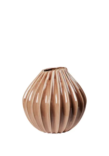 BROSTE COPENHAGEN Breite Vase M – Rehbraune Keramik (H:25)