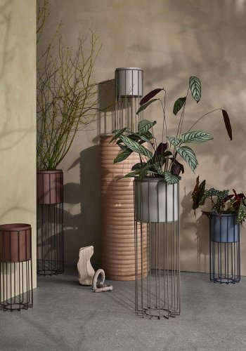 BROSTE COPENHAGEN Fenja stativ med trekk - taupe jern (sett med 2)