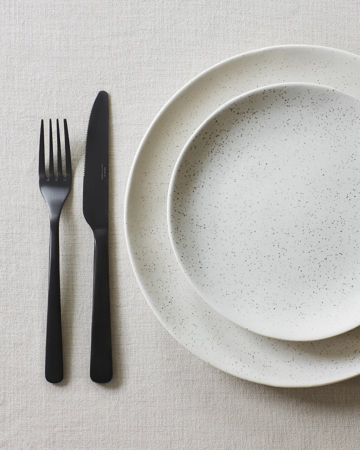 BROSTE COPENHAGEN Hune bestikk - titan matt sort rustfritt stl (sett med 4)