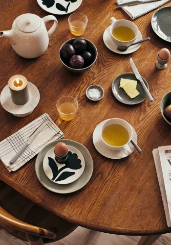 BROSTE COPENHAGEN Nordic Rain Dessert-/Mittagessenteller, rund – graues Steingut (20)