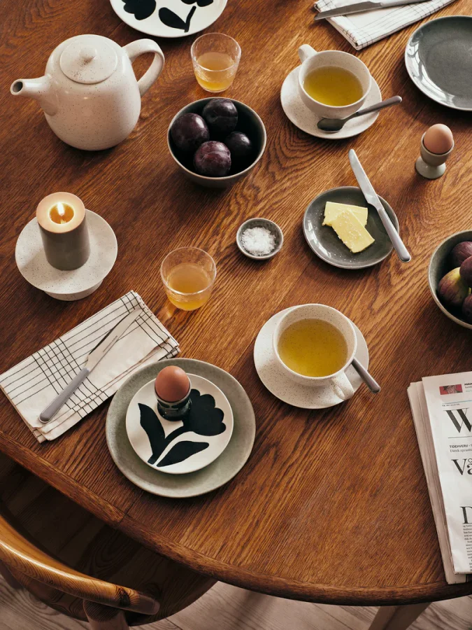 BROSTE COPENHAGEN Nordic Rain Dessert-/Mittagessenteller, rund – graues Steingut (20)