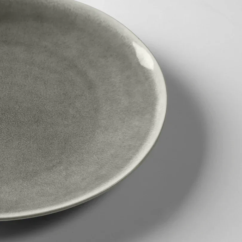 BROSTE COPENHAGEN Nordic Rain Essteller, rund – graues Steingut (26)