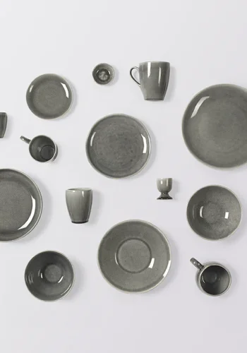 BROSTE COPENHAGEN Nordic Rain Tischset, rund – graues Steingut (15)