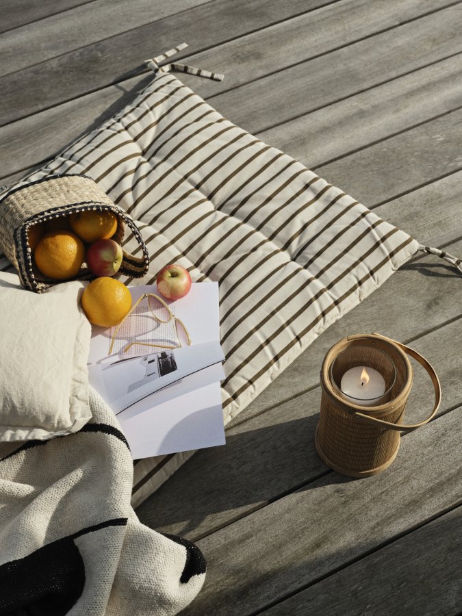 BROSTE COPENHAGEN Saya Laterne, rund – Glas und natürlicher Bambus (14)