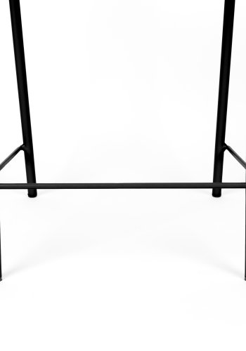 ZUIVER Jort barkrakk, med ryggsttte og fotsttte - naturlig rotting og sort stl (66,5 cm)