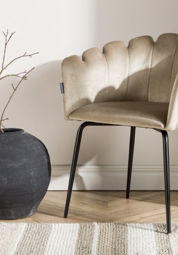 VENTURE DESIGN Limhamn spisebordsstol, med armlener - beige flyel og sort stl
