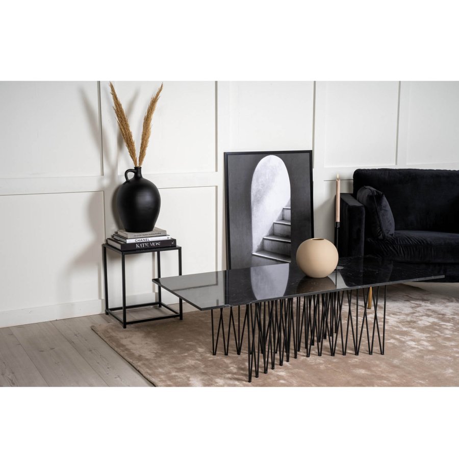 VENTURE DESIGN Stone salongbord, rektangulrt - svart kunststein og metall (140x60)