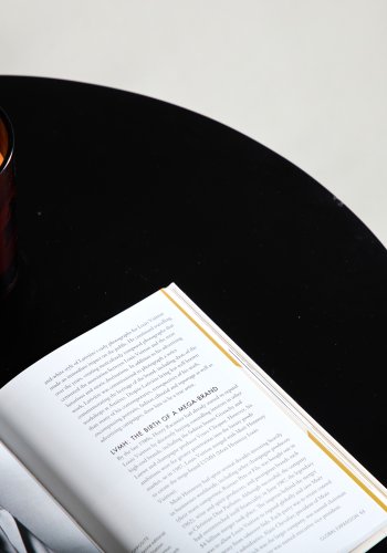 VENTURE DESIGN Lawton salongbord, rundt - svart MDF og svart stl (50)