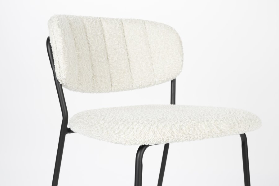 WHITE LABEL LIVING Jolien benkestol, med ryggsttte og fotsttte - hvit bouclé og sort stl