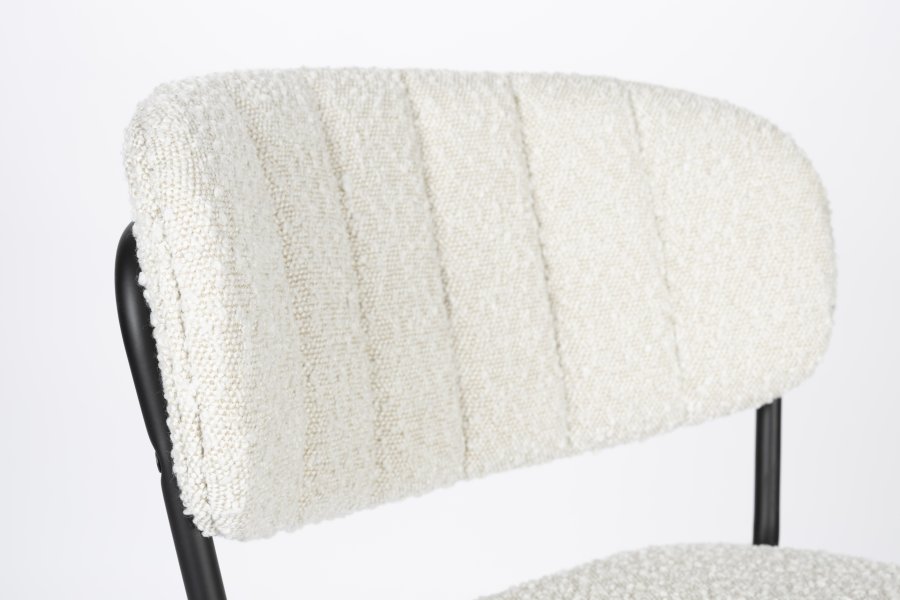 WHITE LABEL LIVING Jolien benkestol, med ryggsttte og fotsttte - hvit bouclé og sort stl