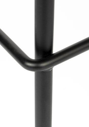 WHITE LABEL LIVING Jolien benkestol, med ryggsttte og fotsttte - hvit bouclé og sort stl