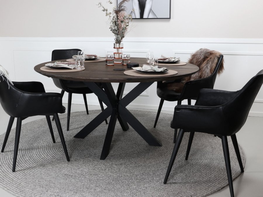 HOUSE OF SANDER Signe spisebordstol, med armlener - svart PU-skinn med sorte ben