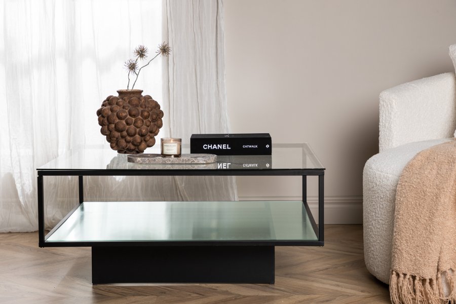 VENTURE DESIGN Maglehem salongbord, m. hylle - klart glass og sort stl (90x90)