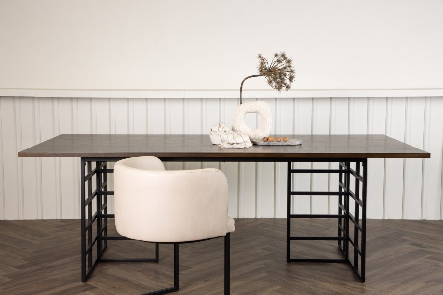 VENTURE DESIGN Ystad spisebord, rektangulrt - mokka eikefiner og sort aluminium (220x100)