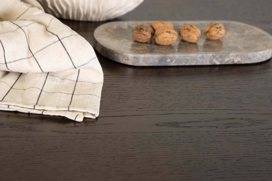 VENTURE DESIGN Ystad spisebord, rektangulrt - mokka eikefiner og sort aluminium (220x100)