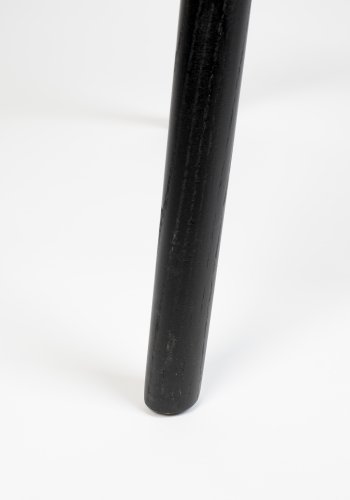 ZUIVER Albert Kuip barkrakk, med ryggsttte og fotsttte - svart polypropylen og svart ask (75cm)