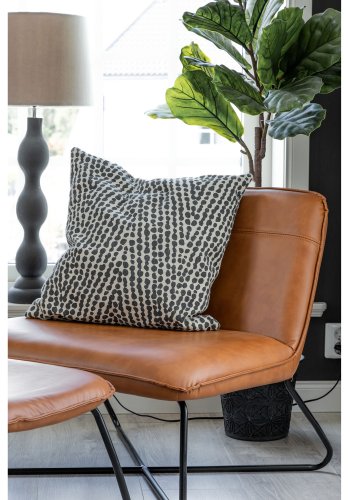 VENTURE DESIGN X lenestol med fotskammel - brun PU og svart jern