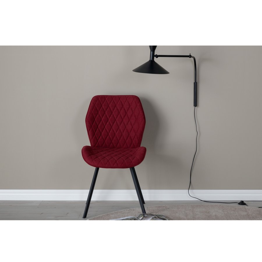 VENTURE DESIGN Gemma Esszimmerstuhl - rotes Polyester und schwarzes Metall