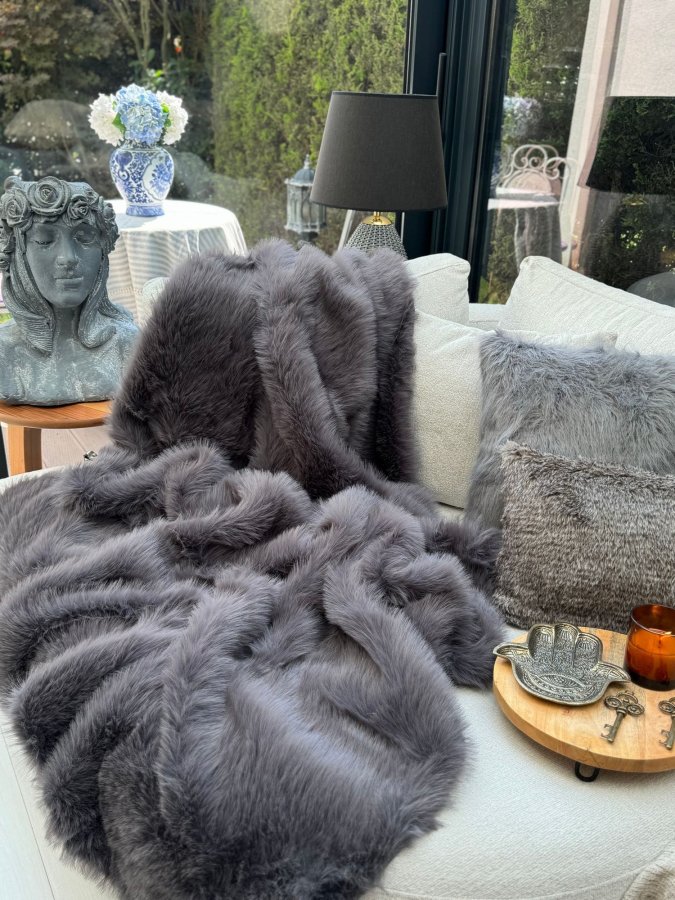 NORDV&Auml;RK Lolita 200x75 - Antrasittgr�tt sofasjal