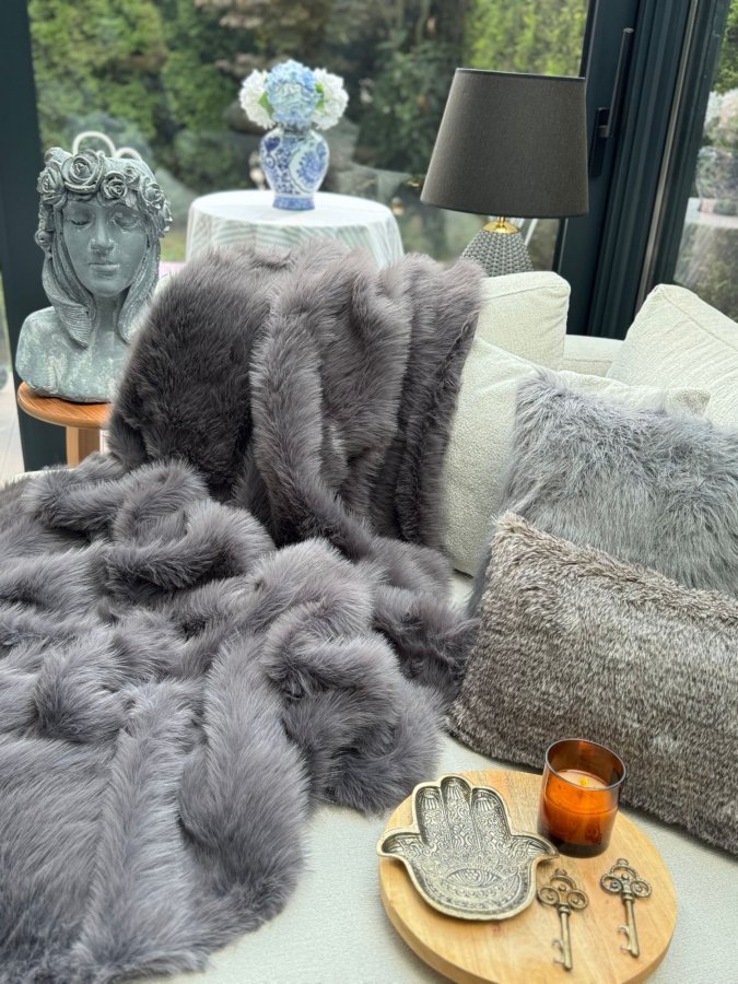 NORDV&Auml;RK Lolita 200x75 - Antrasittgr�tt sofasjal