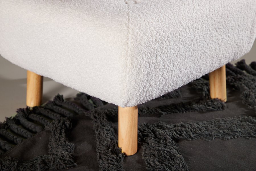 VENTURE DESIGN Salina-puff, firkantet - hvit teddystoff polyester og naturlig gummitre (60x60)