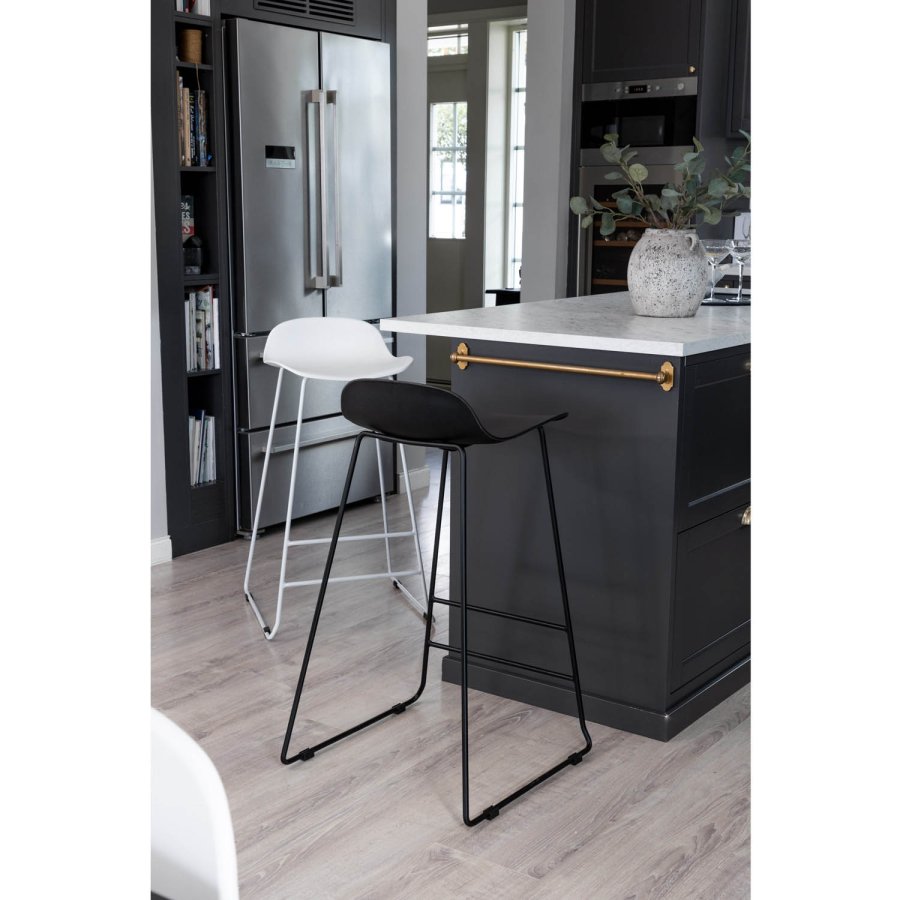 VENTURE DESIGN Wave barstol, med ryggstöd och fotstöd - svart plast och svart metall