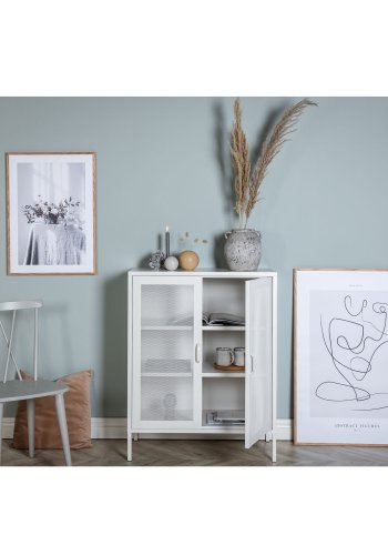 VENTURE DESIGN Lavt skap, m. 2 nettingdrer og 2 hyller - hvitt stl