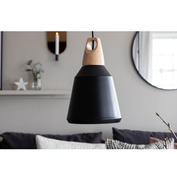 VENTURE DESIGN Nao loftlampe - natur tr og sort aluminium