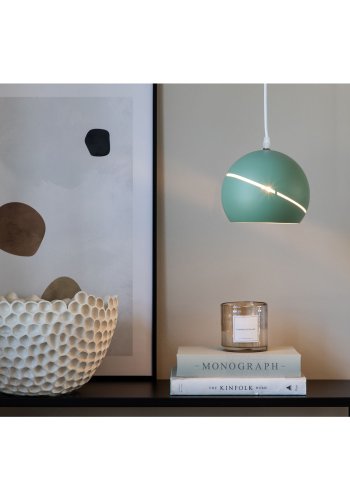 VENTURE DESIGN Wei taklampa - grönt järn