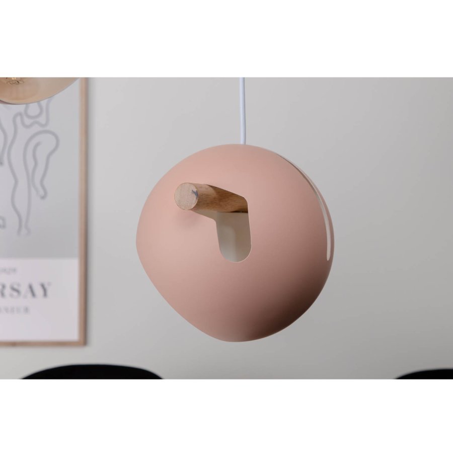 VENTURE DESIGN Tubbie taklampe - naturlig tre og rosa jern