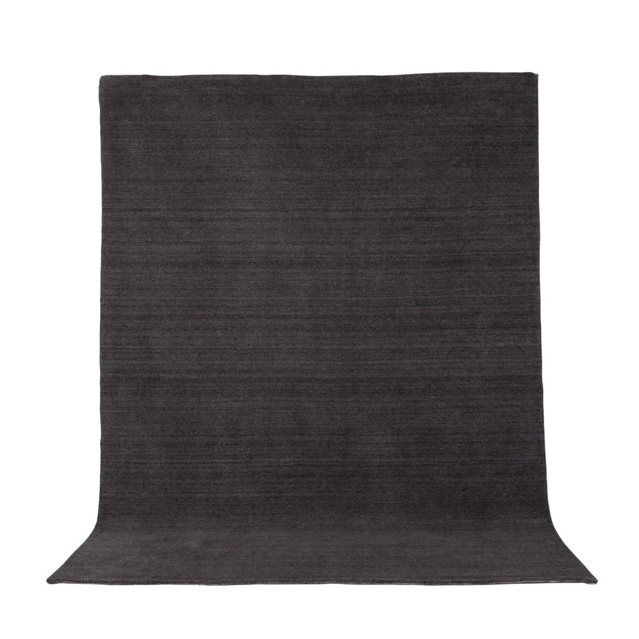 VENTURE DESIGN Ulla teppe - mrkegr ull og polyester (200x300)