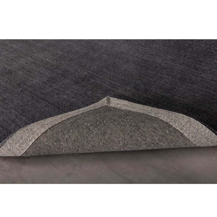 VENTURE DESIGN Ulla teppe - mrkegr ull og polyester (200x300)