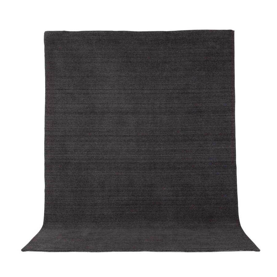 VENTURE DESIGN Ulla teppe - mrkegr ull og polyester (250x350)