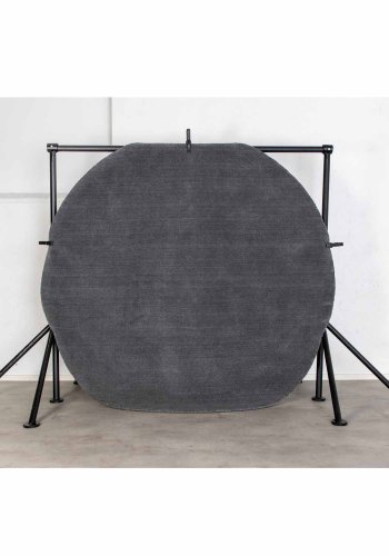 VENTURE DESIGN Ulla teppe - mrkegr ull og polyester (200)