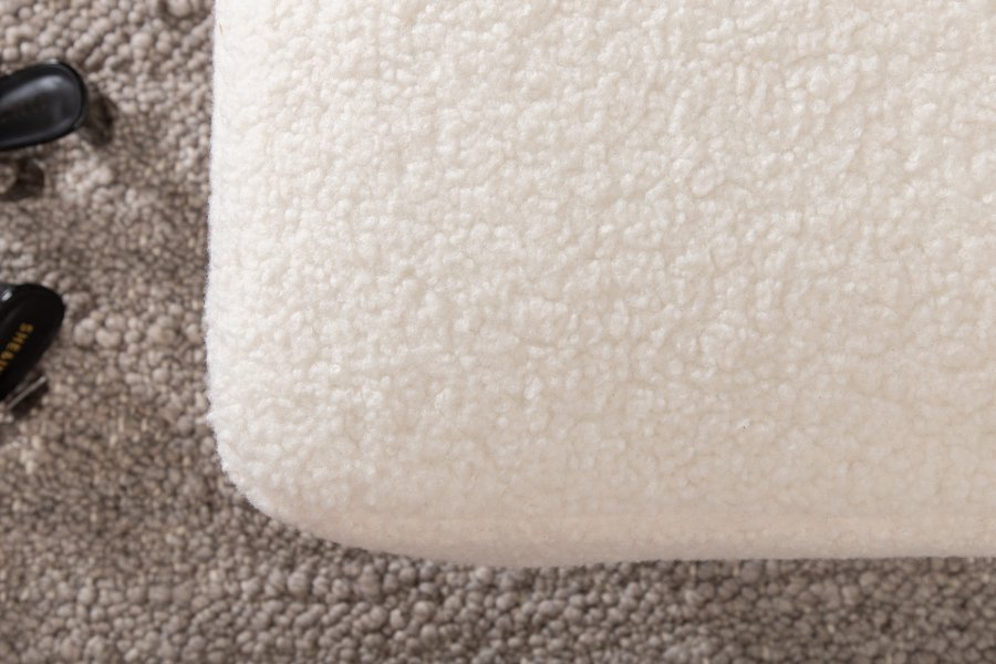 VENTURE DESIGN Bompuff, rektangulr - hvit teddystoff og svart stl (85x64)