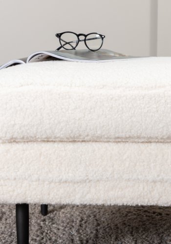 VENTURE DESIGN Bompuff, rektangulr - hvit teddystoff og svart stl (85x64)