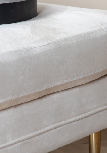 VENTURE DESIGN Bompuff, rektangulr - lys beige flyel og messingstl (90x70)