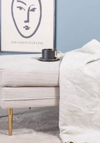 VENTURE DESIGN Boom Pouf, rechteckig – hellbeiger Samt und Messingstahl (90x70)