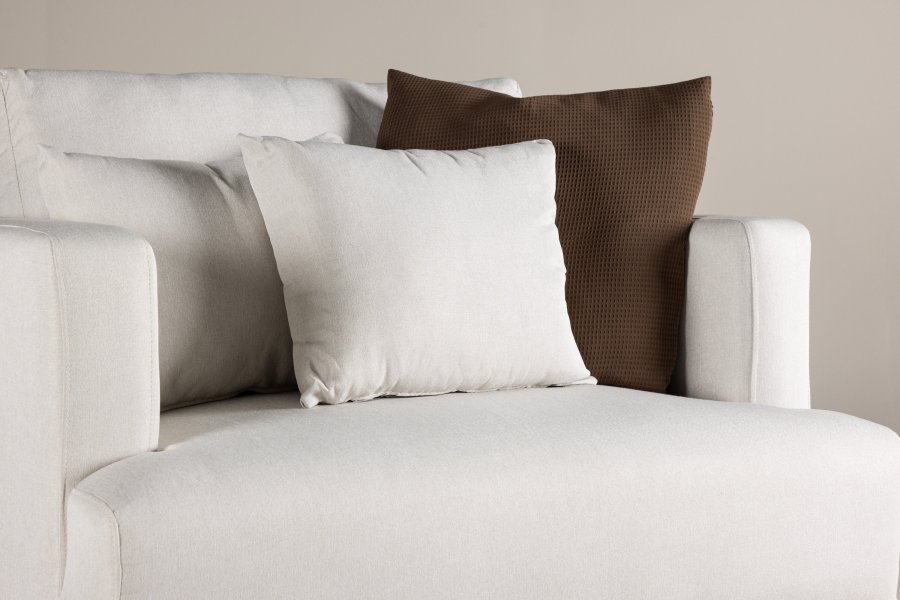 VENTURE DESIGN Sofia lenestol, m. armlener - beige polyester og sort stl