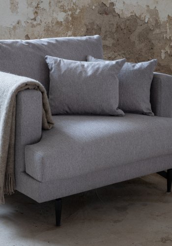 VENTURE DESIGN Sofia lenestol - gr polyester og sort stl