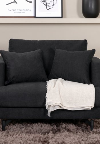 VENTURE DESIGN Sofia lenestol - svart polyester og sort stl