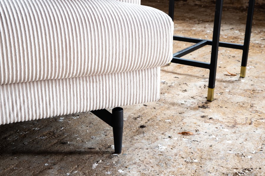 VENTURE DESIGN Sofia lenestol - beige flyel og sort stl