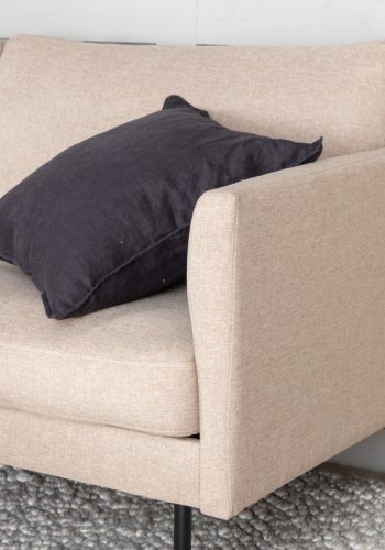 VENTURE DESIGN Zoom 2-seters sofa - brun polyester og sort stl