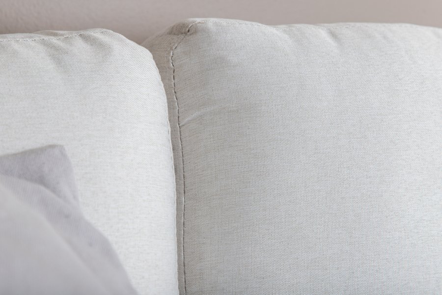 VENTURE DESIGN Zoom 2-manns sofa - beige polyester og sort stl