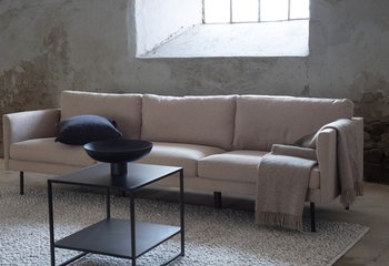 VENTURE DESIGN Zoom 3-seters sofa - brun polyester og sort stl