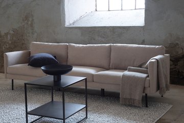 VENTURE DESIGN Zoom 3-seters sofa - brun polyester og sort stl