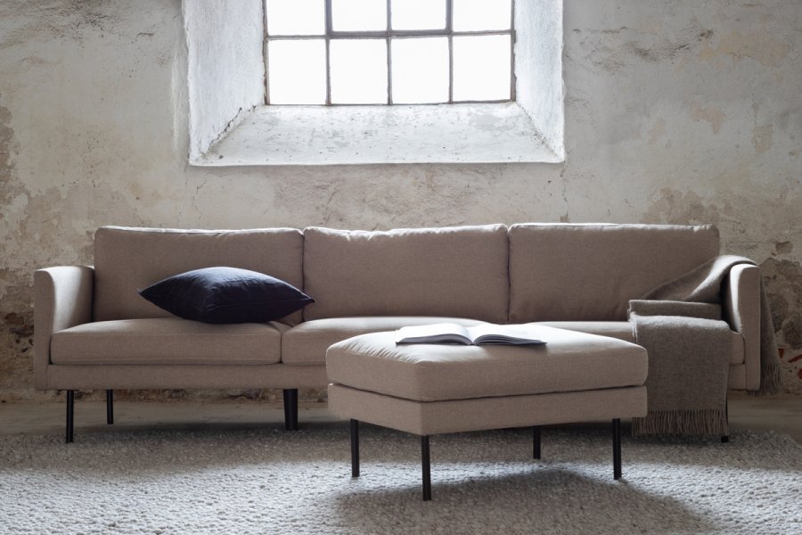 VENTURE DESIGN Zoom 3-seters sofa - brun polyester og sort stl