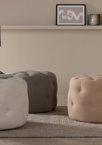 VENTURE DESIGN Benjamin puff, rund - hvit teddystoff (55)