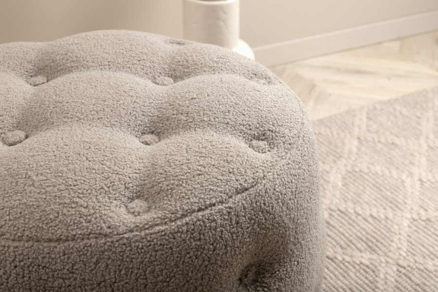 VENTURE DESIGN Benjamin puff, rund - gr teddystoff (55)