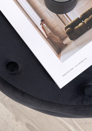 VENTURE DESIGN Benjamin puff, rund - svart flyel (55)